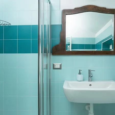 Diffuso Ca' Spiga 3* لاليو